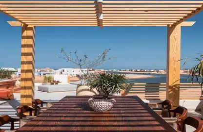 Chalet - 2 Bedrooms - 2 Bathrooms for sale in Fouka Bay - Qesm Marsa Matrouh - North Coast