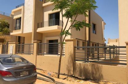 Villa - 5 Bedrooms - 6 Bathrooms for sale in Alma - 2nd District - Sheikh Zayed City - Giza