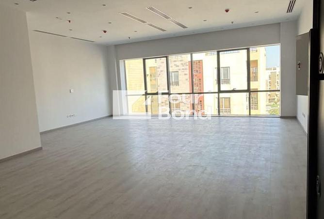 98815503 - Property Main Image