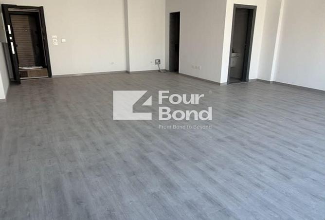 98815503 - Property Image 2
