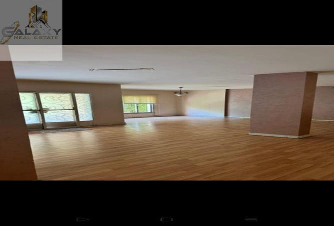 102067005 - Property Image 2