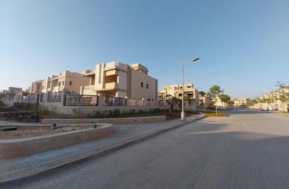 Villa - 4 - 4 for sale in Tawny Hyde Park - 6 October Compounds - 6 October City - Giza