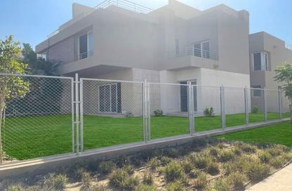 تاون هاوس - 4 - 4 للبيع في ذا كراون - طريق مصر اسكندرية الصحراوي - مدينة 6 أكتوبر - الجيزة