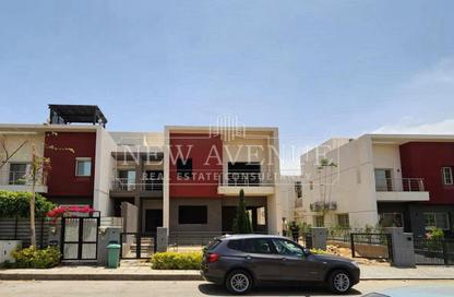 Townhouse - 4 Bedrooms - 4 Bathrooms for sale in Privado - Madinaty - Cairo