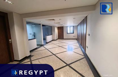 مساحات مكتبية - استوديو - 2 حمامات للايجار في تريفيوم سكوير - شارع التسعين الشمالي - التجمع الخامس - مدينة القاهرة الجديدة - القاهرة