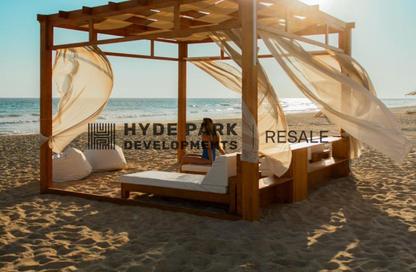 Chalet - 2 Bedrooms - 2 Bathrooms for sale in Seashore - Ras Al Hekma - North Coast Chalet - 2 Bedrooms - 2 Bathrooms for sale in Seashore - Ras Al Hekma - North Coast