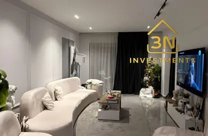 Apartment - 2 Bedrooms - 3 Bathrooms for rent in Galleria Moon Valley - South Investors Area - New Cairo City - Cairo