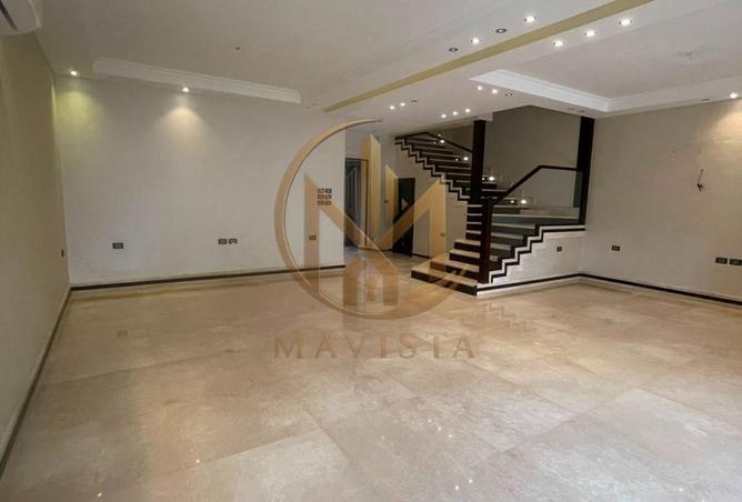 109081111 - Property Image 2