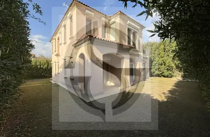 فيلا - 5 غرف نوم - 7 حمامات للبيع في ألبا سبينديا - اب تاون كايرو - المقطم - القاهرة