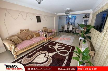شقة - 3 غرف نوم - 3 حمامات للبيع في شارع ميدان الشهداء - سموحة - حي شرق - الاسكندرية