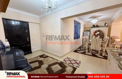 شقة - 3 غرف نوم - 3 حمامات للبيع في شارع ميدان الشهداء - سموحة - حي شرق - الاسكندرية