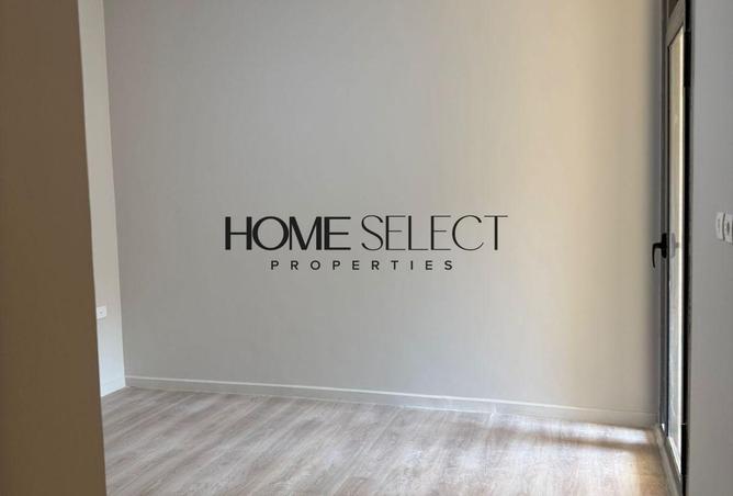 71131618 - Property Image 2