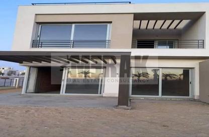 Villa - 4 Bedrooms - 5 Bathrooms for sale in Palm Hills New Cairo - 5th Settlement Compounds - The 5th Settlement - New Cairo City - Cairo