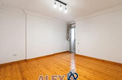 Apartment - 3 Bedrooms - 2 Bathrooms for rent in Mostafa Kamel St. - Smouha - Hay Sharq - Alexandria