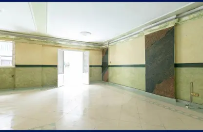 شقة - 3 غرف نوم - 1 حمام للبيع في طريق الزعيم جمال عبد الناصر - سيدي بشر - حي اول المنتزة - الاسكندرية