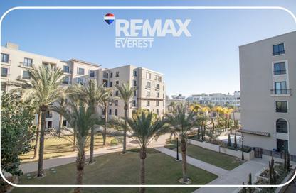 Apartment - 3 - 4 for sale in Village West - Sheikh Zayed Compounds - Sheikh Zayed City - Giza