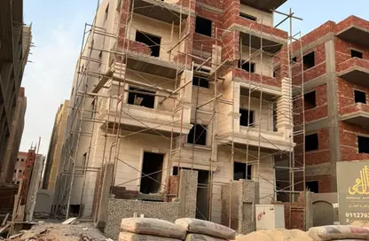 شقة - 3 غرف نوم - 2 حمامات للبيع في شارع النوادي - حدائق اكتوبر - مدينة 6 أكتوبر - الجيزة