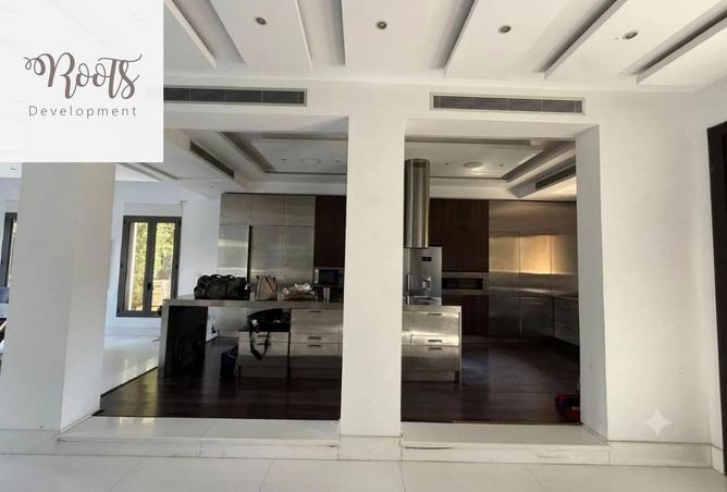 102072783 - Property Image 2