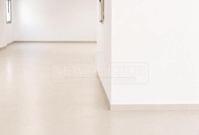 98828334 - Property Image 3