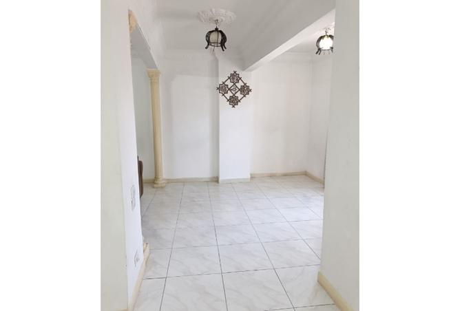 92692277 - Property Main Image