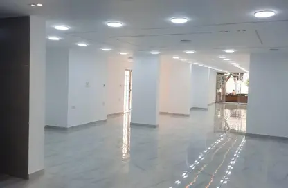 Shop - Studio - 2 Bathrooms for rent in Omar Ibn Al Khattab St. - Almazah - Heliopolis - Masr El Gedida - Cairo