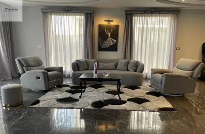 Villa - 4 Bedrooms - 3 Bathrooms for rent in Cairo Festival City - North Investors Area - New Cairo City - Cairo