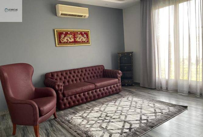 66423421 - Property Image 2