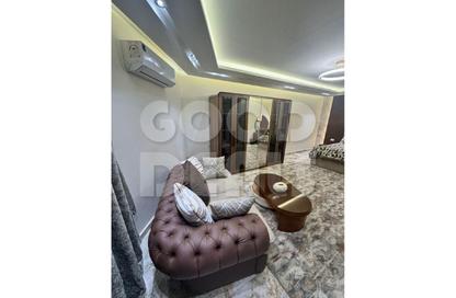 Apartment - 3 Bedrooms - 3 Bathrooms for rent in Al Dokki St. - Dokki - Giza Apartment - 3 Bedrooms - 3 Bathrooms for rent in Al Dokki St. - Dokki - Giza
