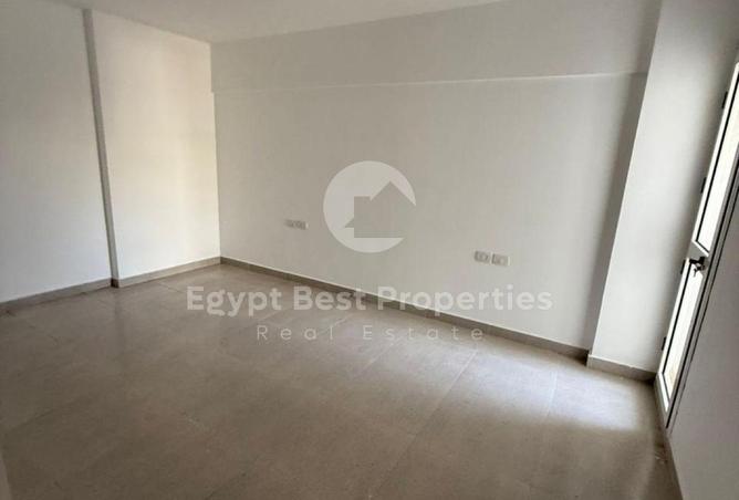 61208856 - صورة العقار 3