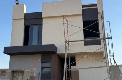 Villa - 3 Bedrooms - 3 Bathrooms for sale in Lake West - Sheikh Zayed Compounds - Sheikh Zayed City - Giza Villa - 3 Bedrooms - 3 Bathrooms for sale in Lake West - Sheikh Zayed Compounds - Sheikh Zayed City - Giza