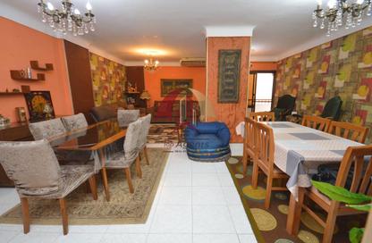 Apartment - 3 Bedrooms - 2 Bathrooms for sale in Mahmoud Al Essawy St. - Miami - Hay Awal El Montazah - Alexandria
