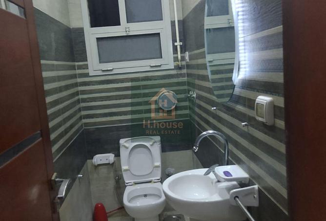 62405555 - Property Image 2