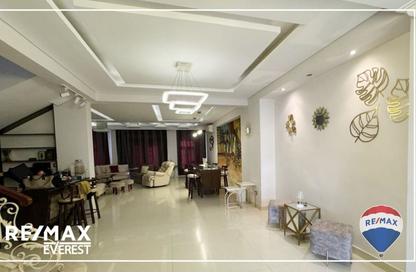 منزل مزدوج - 4 غرف نوم - 4 حمامات للبيع في جدار - كمبوندات 6 أكتوبر - مدينة 6 أكتوبر - الجيزة