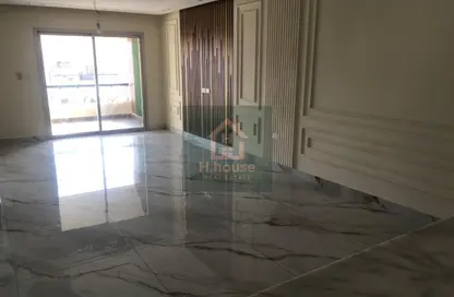 شقة - 2 غرف نوم - 1 حمام للايجار في شارع ام كلثوم - الرحاب المرحلة الثالثة - الرحاب - مدينة القاهرة الجديدة - القاهرة شقة - 2 غرف نوم - 1 حمام للايجار في شارع ام كلثوم - الرحاب المرحلة الثالثة - الرحاب - مدينة القاهرة الجديدة - القاهرة