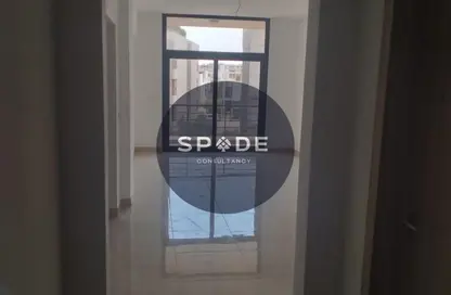 Apartment - 3 Bedrooms - 2 Bathrooms for sale in Moon Residences - Fifth Square - The 5th Settlement - New Cairo City - Cairo