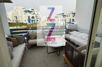 شاليه - 3 غرف نوم - 2 حمامات للايجار في ماونتن فيو راس الحكمة - راس الحكمة - الساحل الشمالي