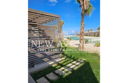 Chalet - 2 Bedrooms - 2 Bathrooms for sale in Hacienda West - Ras Al Hekma - North Coast