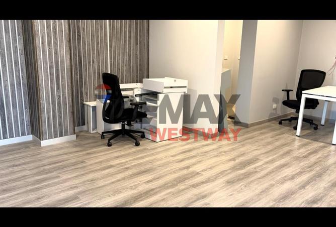 8477888 - Property Image 3