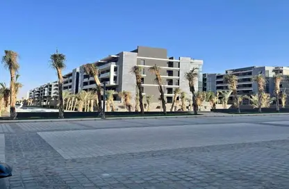 Apartment - 4 Bedrooms - 3 Bathrooms for sale in El Patio Sola - El Patio - El Shorouk Compounds - Shorouk City - Cairo Apartment - 4 Bedrooms - 3 Bathrooms for sale in El Patio Sola - El Patio - El Shorouk Compounds - Shorouk City - Cairo