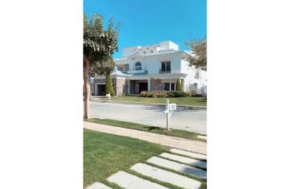Townhouse - 4 Bedrooms - 4 Bathrooms for sale in Club Park - 5th Settlement Compounds - The 5th Settlement - New Cairo City - Cairo