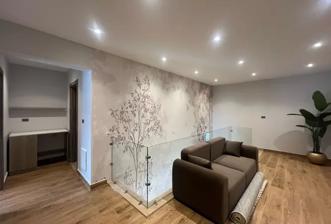 121398813 - Property Image 3