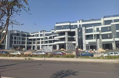 Clinic - Studio - 2 Bathrooms for sale in Central Avenue - 2nd District - Sheikh Zayed City - Giza