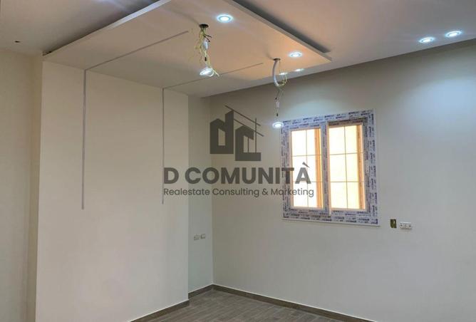 72442834 - Property Image 3