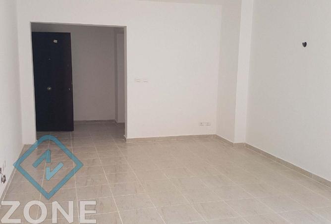 77049912 - Property Main Image