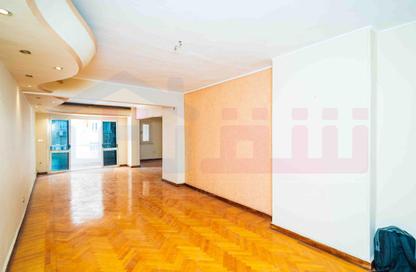 Apartment - 4 Bedrooms - 2 Bathrooms for sale in Mostafa Kamel St. - Smouha - Hay Sharq - Alexandria