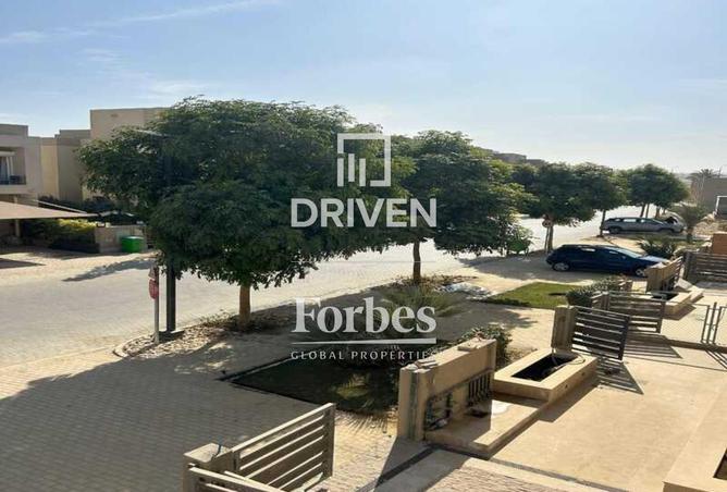 8631980 - Property Image 3