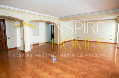 Apartment - 3 Bedrooms - 3 Bathrooms for sale in Laurent - Hay Sharq - Alexandria