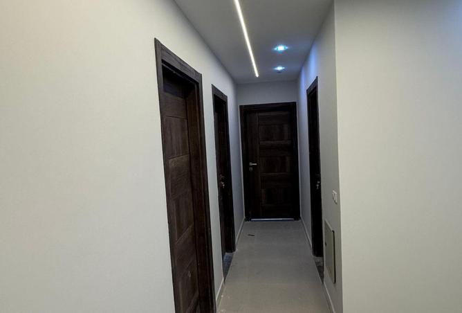 52460254 - صورة العقار 3