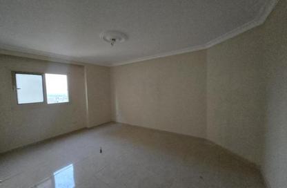 Office Space - Studio - 2 Bathrooms for rent in Zahraa El Maadi - Hay El Maadi - Cairo