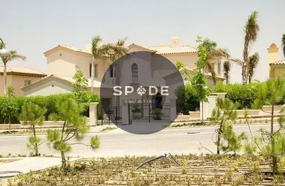 Twin House - 4 Bedrooms - 3 Bathrooms for sale in Alto - Uptown Cairo - Mokattam - Cairo